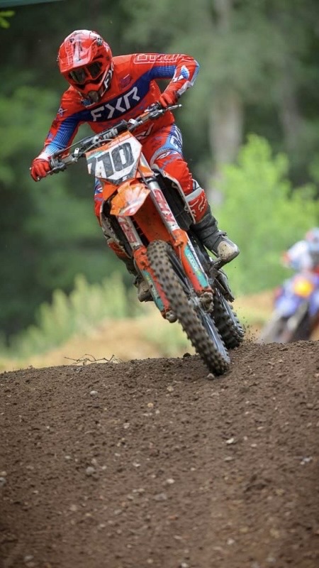 Presley Walker racing